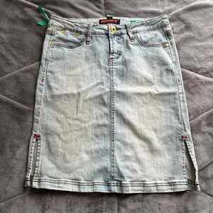 Vintage Y2K indie retro Dollhouse rainbow light wash denim midi skirt size 7